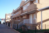 36 VIVIENDAS EN HILERA EN EL VERGER