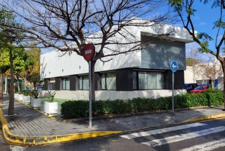 BAR-CAFETERIA PISCINA MUNICIPAL